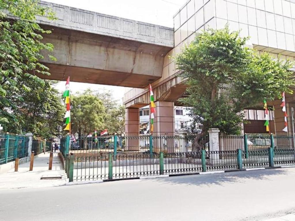 Oriental Residence Pasar Baru Jakarta Exteriör bild